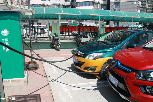 女神（經(jīng)）新能源用車記；充電省錢；北汽EX200